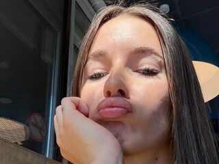 sexy webcam OdetteWingler