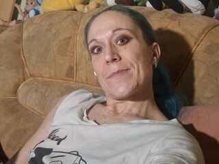 cam girl showing pussy RamonikaAlice
