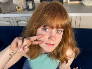 naked webcamgirl ReneKiki