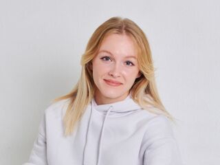 naked webcam girl picture RhonaBrechtel