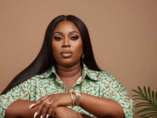 camgirl shaving pussy RitaBrown