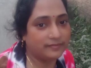 camgirl webcam sex picture RiyaSen