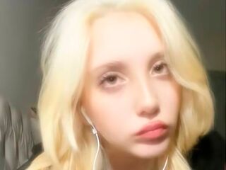 live chat room RubiAntonakos