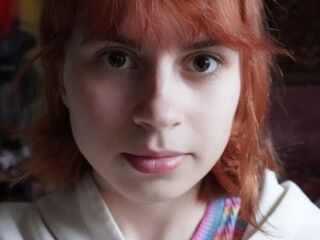 adult live webcam SerafinaGoettl