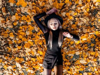 fingering webcamgirl picture SerayaRose