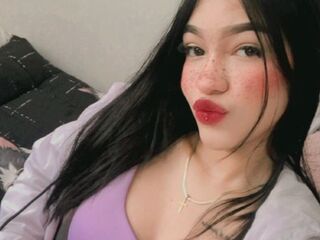 naughty camgirl masturbating with vibrator SharitGomez