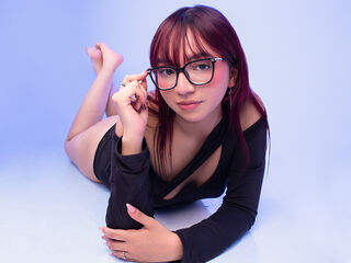 camgirl playing with vibrator SharonBelmonth