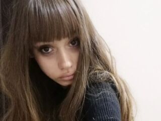 live webcam performer SherDonko