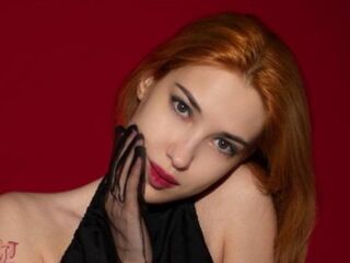 naughty camgirl fingering pussy ShoshanaDesilva