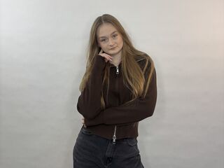 fingering cam girl picture SigneKeatley