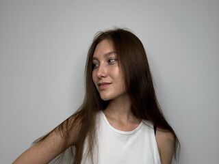 beautiful camgirl SilverDarr