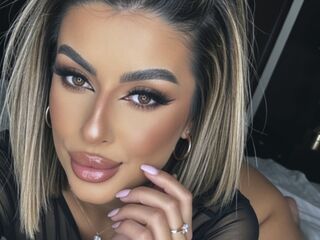 hot naked webcam girl SinnaRay