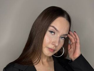 naked cam girl gallery SiuBirthwright