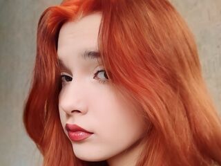 webcamgirl chatroom SiuFregeau