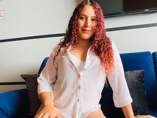 camgirl spreading pussy SophTurner