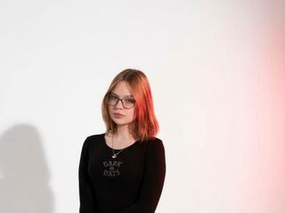 sex cam online SuzanGoldstein
