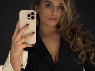 hot girl webcam video TaHillmer