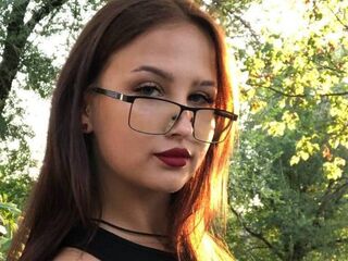 masturbating TiffaneyHews