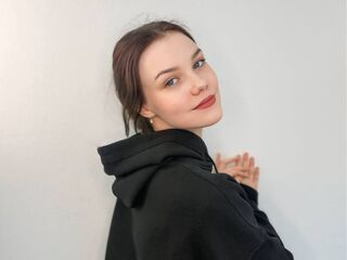 camslut spreading pussy ToraMendiaz