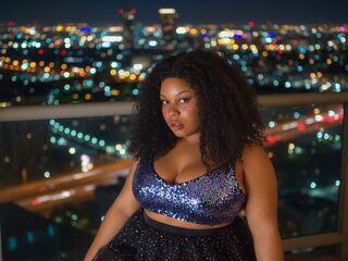 naughty camgirl fingering pussy VickiJoe